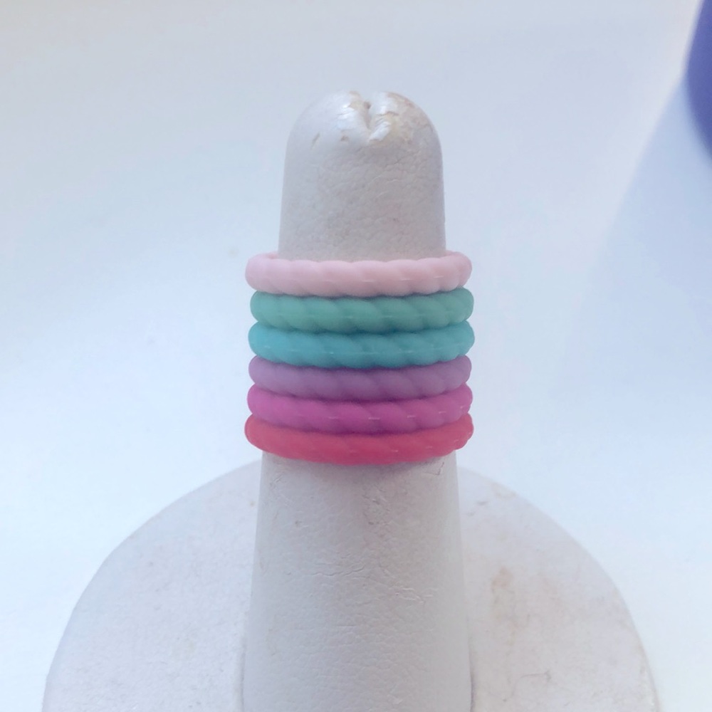 Silicone rings
